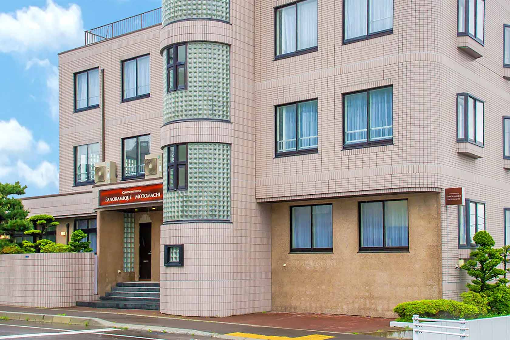 コンドミニアム パノラミック元町