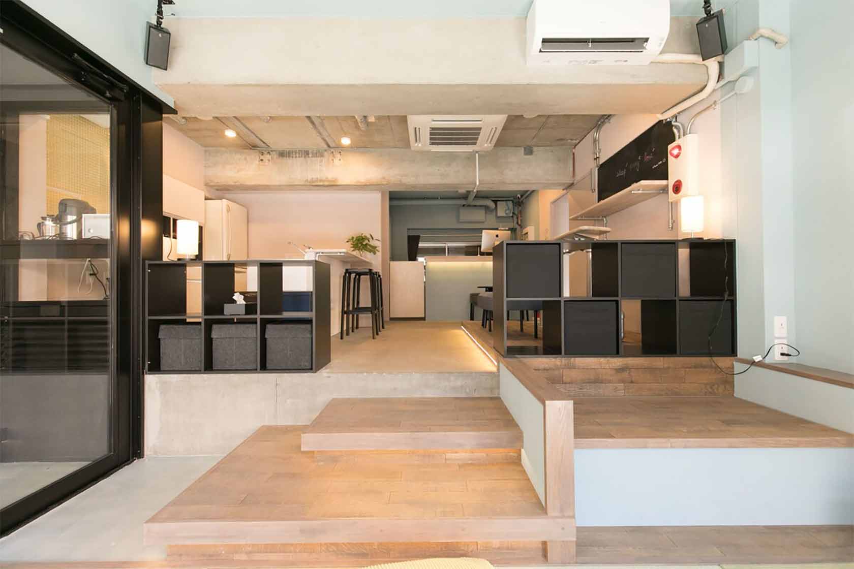 Hostel DEN