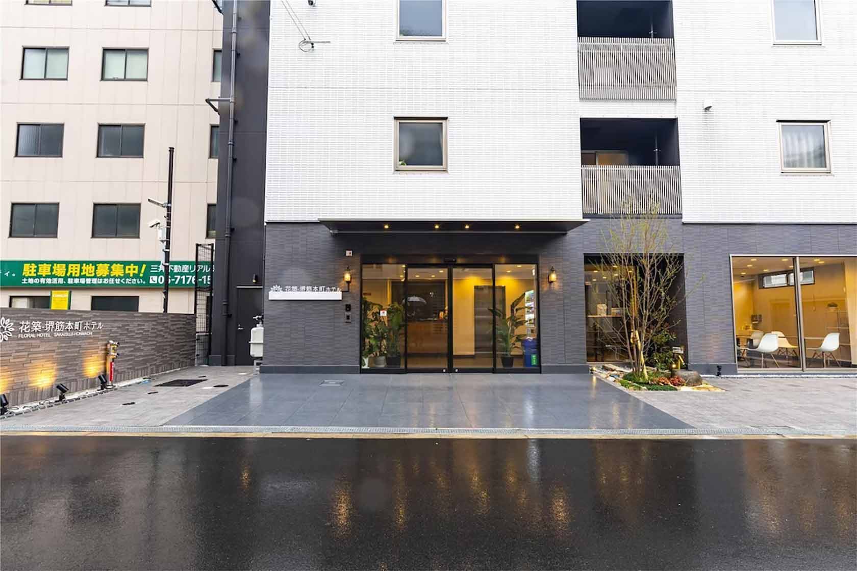 花築・大阪堺筋本町ホテル