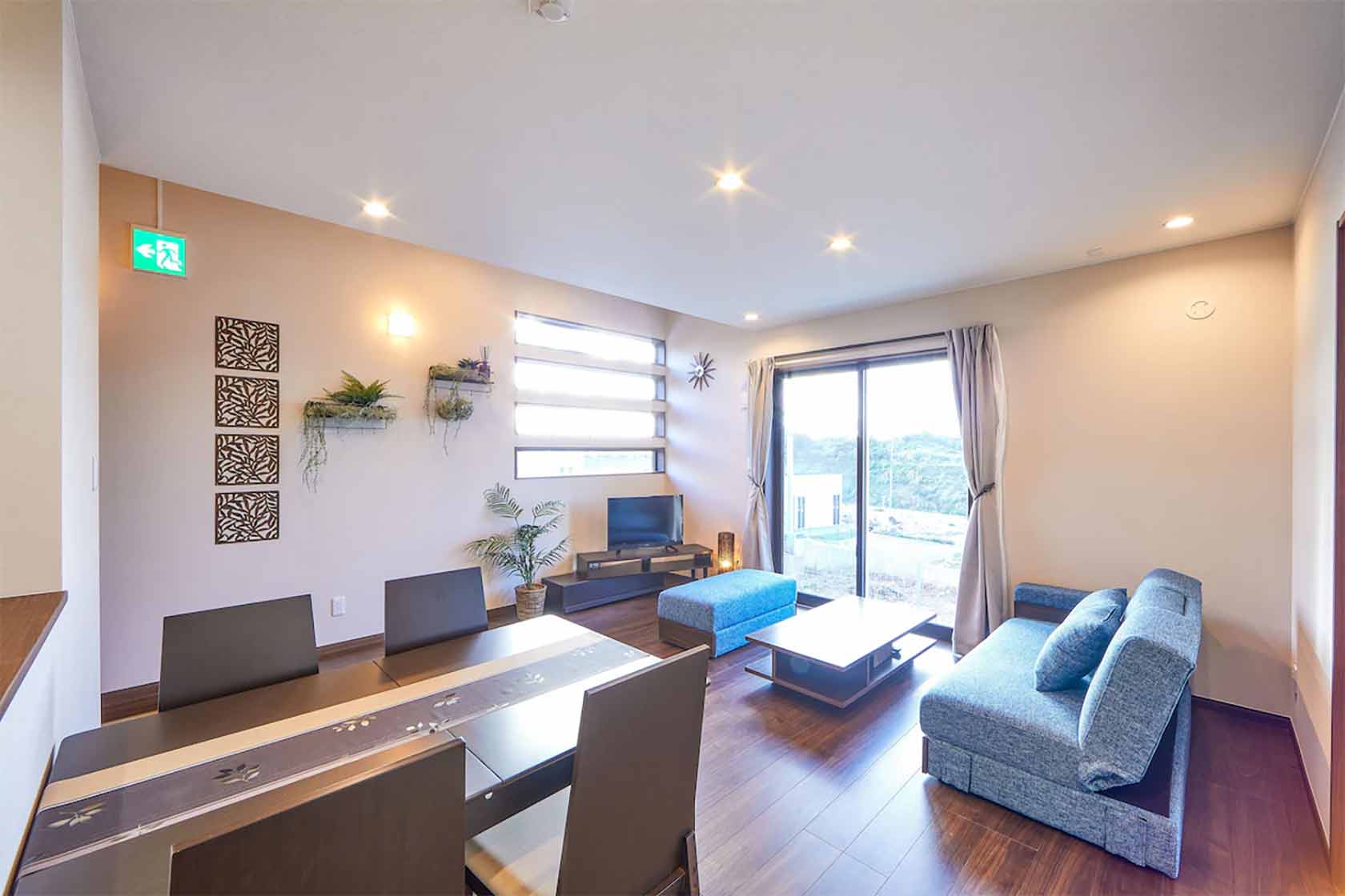 E-horizon Resort コンドミニアム名護 B