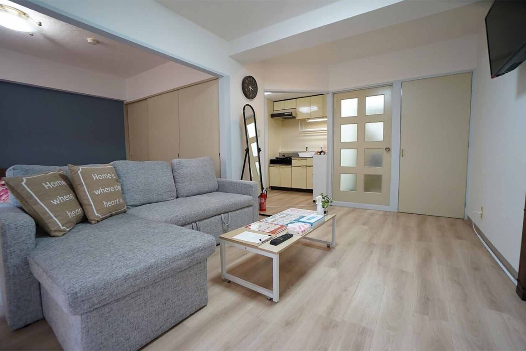 島屋ビル 302