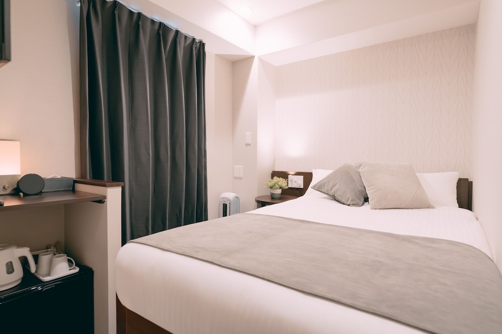 R HOTEL HONMACHI 大阪