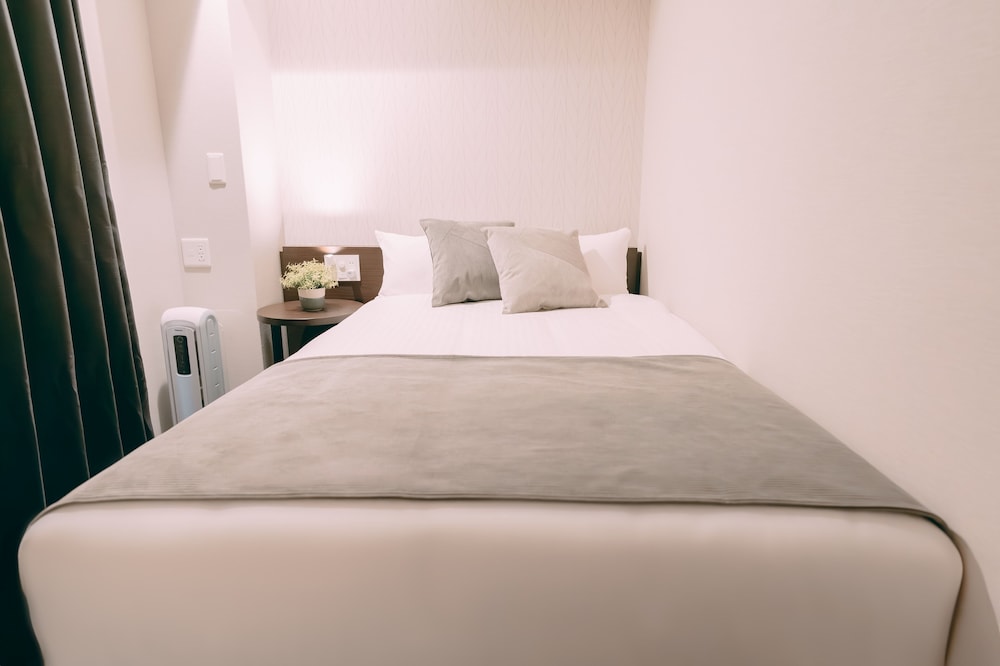 R HOTEL HONMACHI 大阪