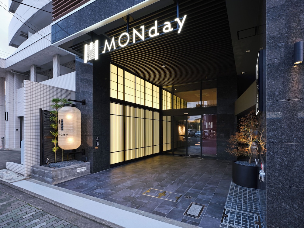 MONDAY APART PREMIUM 京都駅鴨川 京都