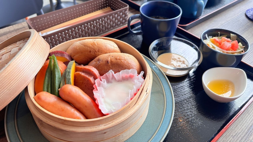 HUNDRED DAYS HOTEL 那覇