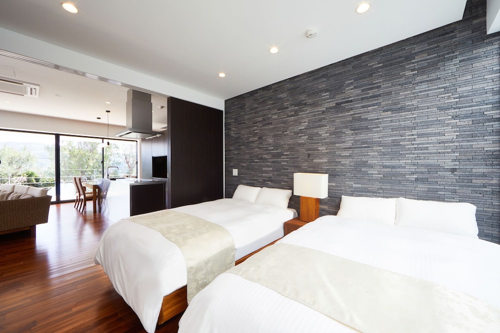 E-HORIZON RESORT PREMIUM 瀬底B 那覇