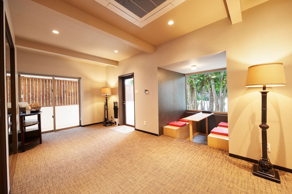 ADAN RESORT 灯-LAMP- 那覇