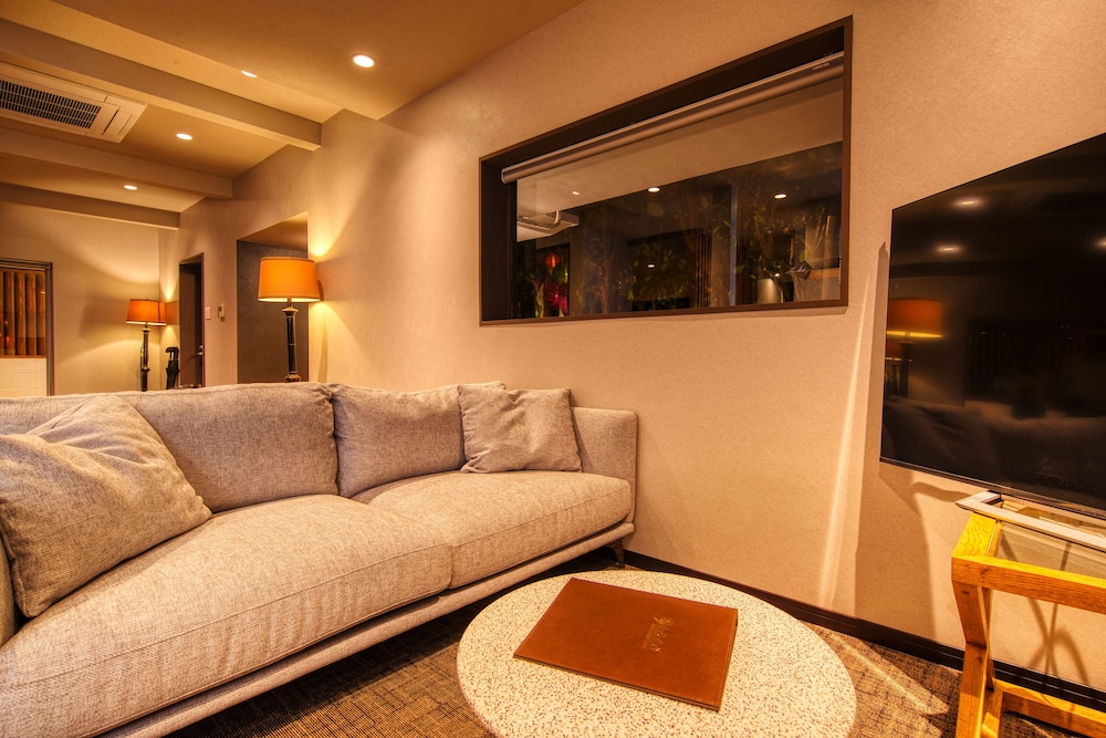 ADAN RESORT 灯-LAMP- 那覇