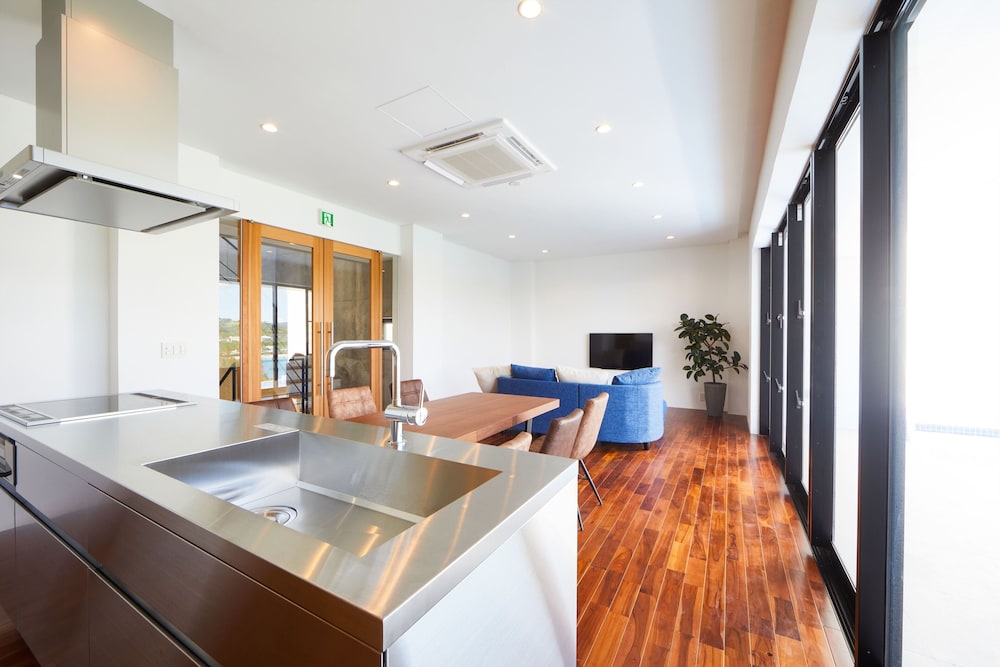 E-HORIZON RESORT PREMIUM 瀬底D 那覇