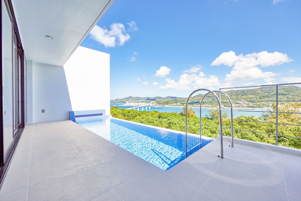 E-HORIZON RESORT PREMIUM 瀬底D 那覇
