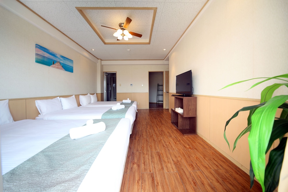 GREEN GARDEN HILLS 3F-1 那覇