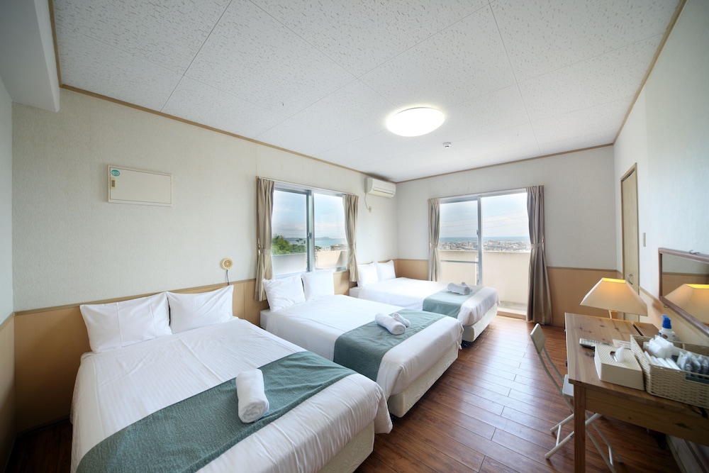 GREEN GARDEN HILLS 3F-1 那覇