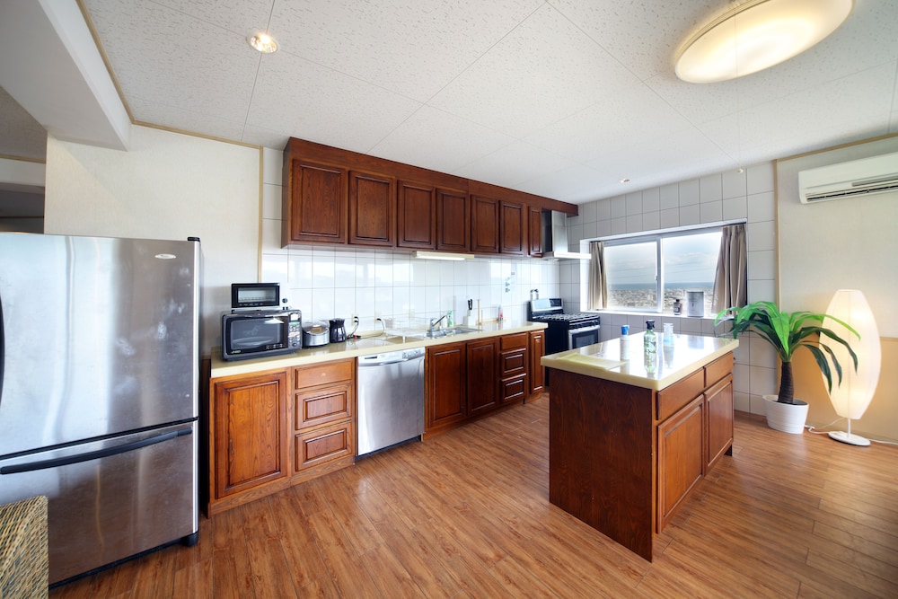 GREEN GARDEN HILLS 3F-1 那覇