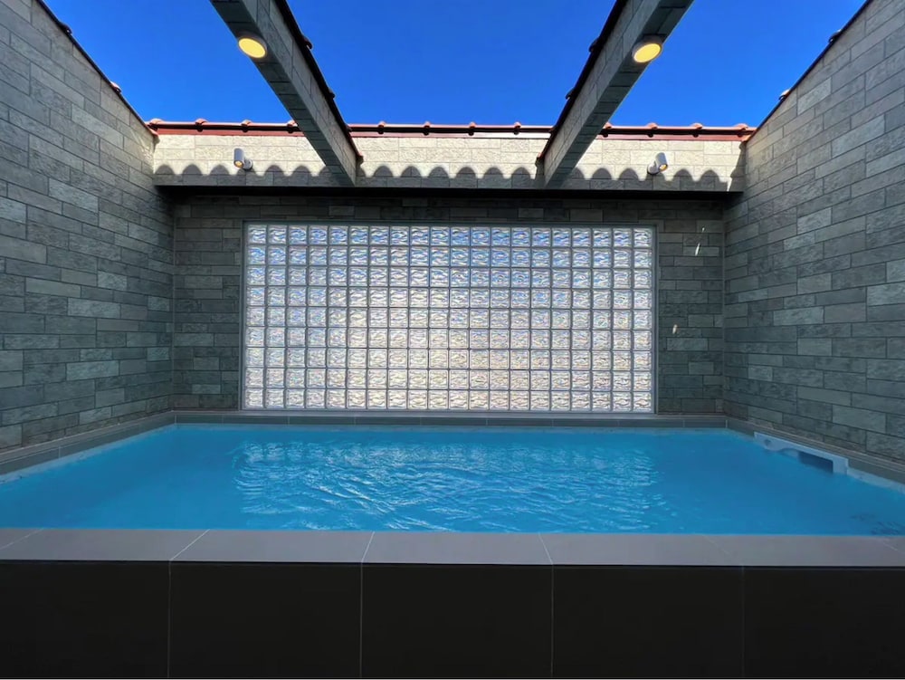 REVIERA RESORT VILLA 那覇