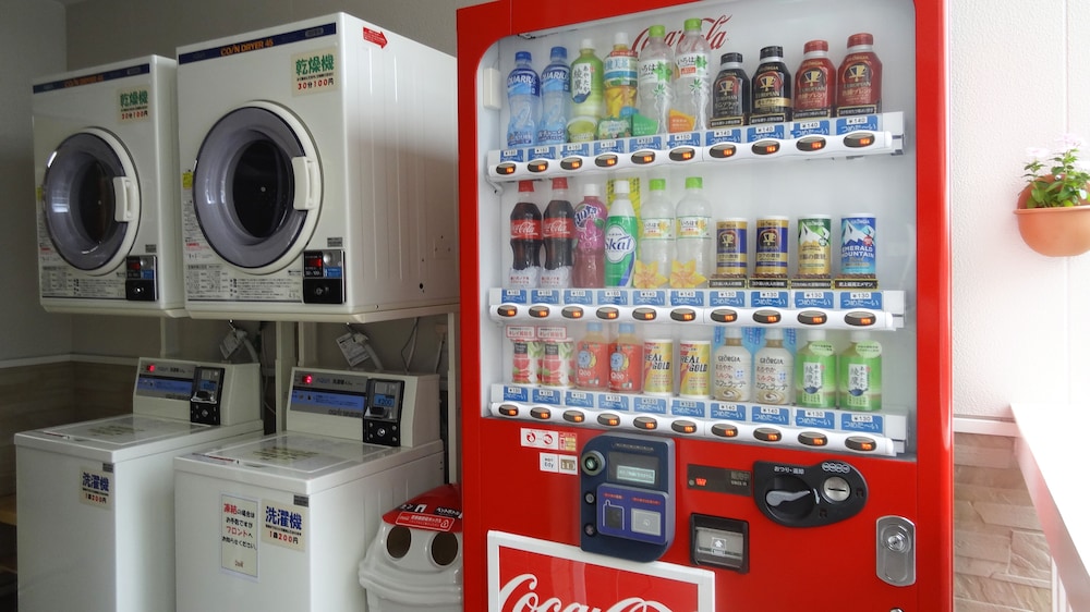 ファミリーロッジ旅籠屋・岡山店 岡山