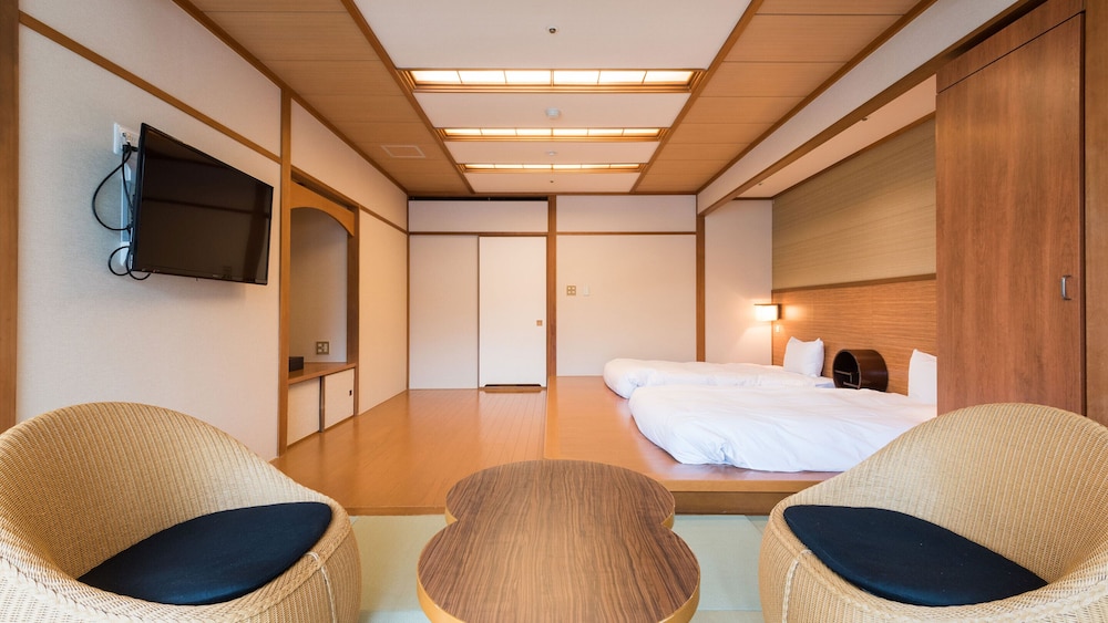 大江戸温泉物語PREMIUM 伊東ホテルニュー岡部 東伊豆