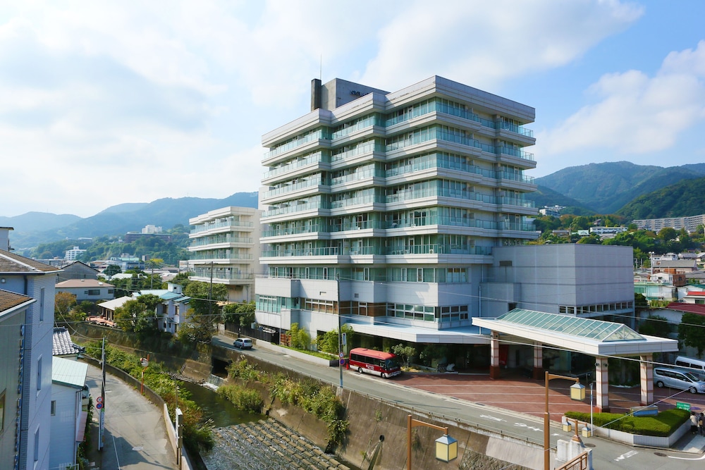 大江戸温泉物語PREMIUM 伊東ホテルニュー岡部 東伊豆
